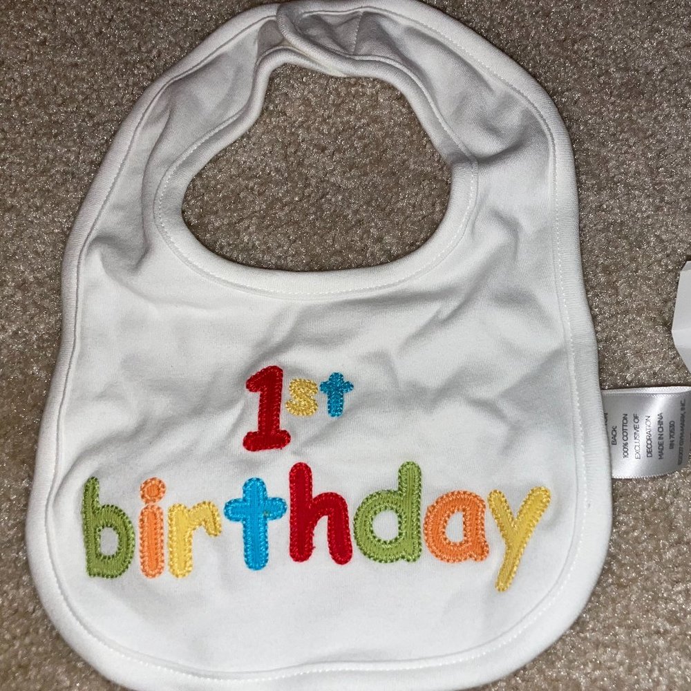 Gymboree 1st birthday bib NWT